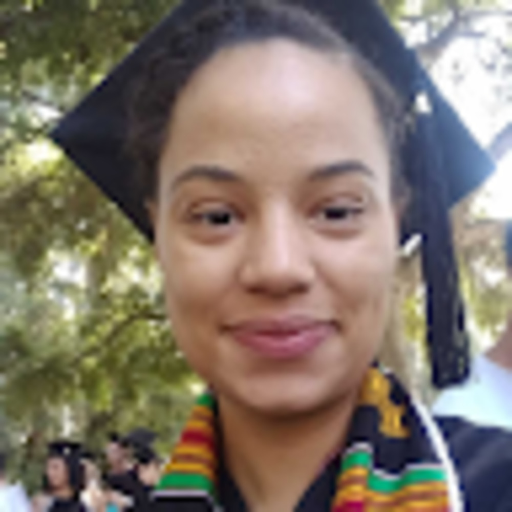 Meet your Posher, Maria